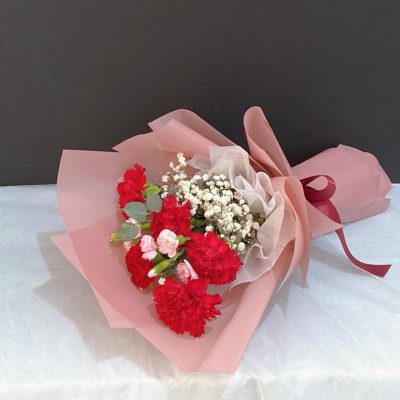 Red Carnations Bouquet