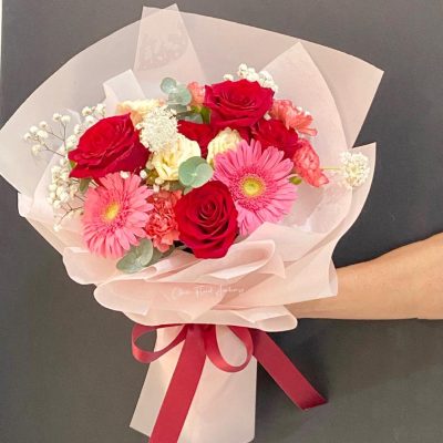 Gerbera & Roses Bouquet (Pink-Red)