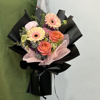 Gerbera & Roses Mix Bouquet
