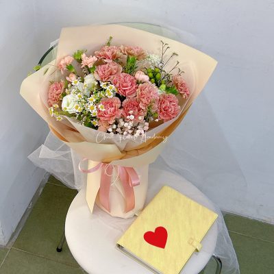 Heartiest Pink Bouquet (Pre-Order)