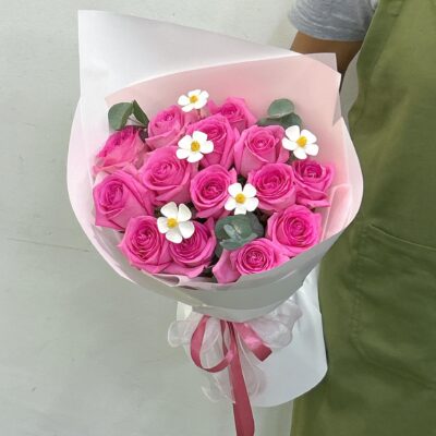 Sweet-Love Roses Bouquet (Pre-Order)